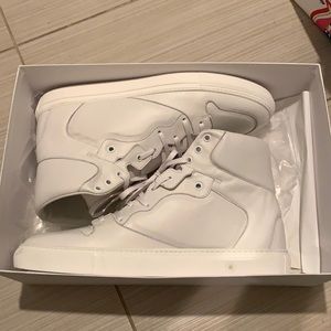balenciaga white sneakers